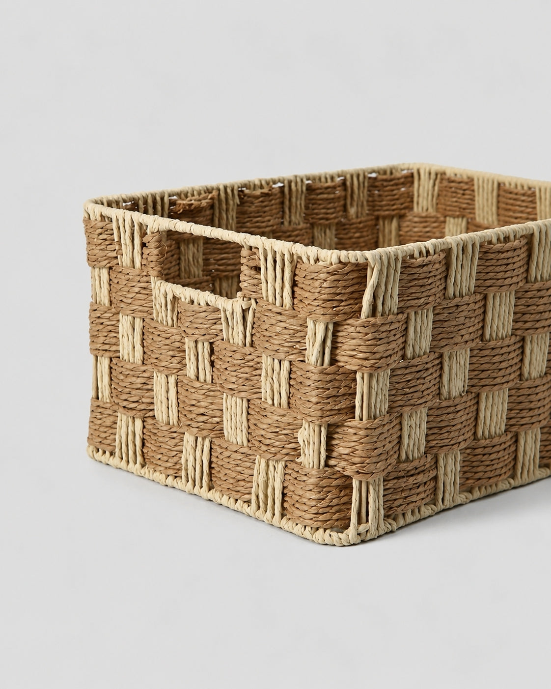Handwoven paper rope basket for cosmetics organization