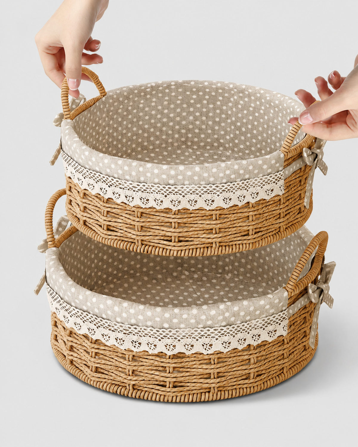 Bodil paper rope storage baskets in Medium and Large with fabric lining and loop handles